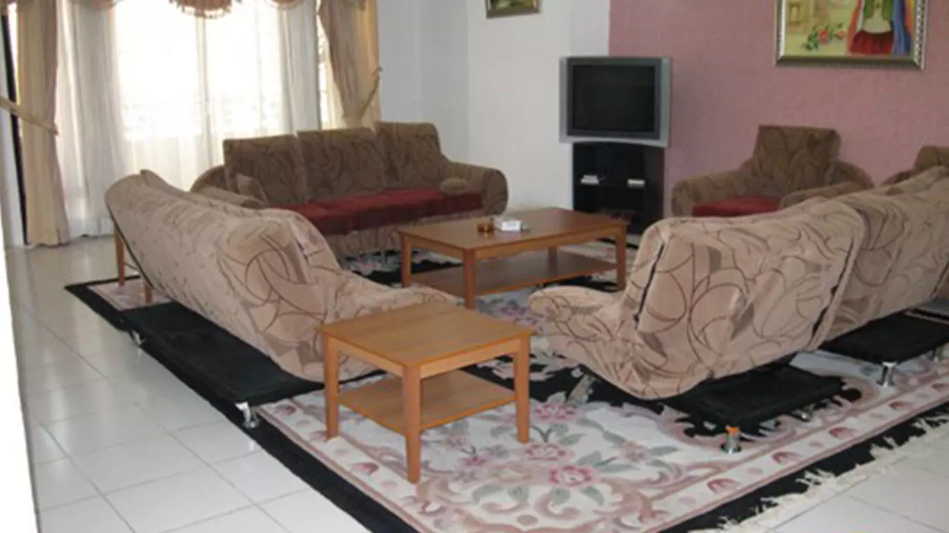 Parsian Hotel